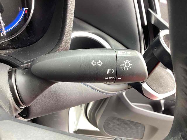 ヴォクシー ハイブリッドS-Z バックカメラ ナビ クリアランスソナー オートクルーズコントロール レーンアシスト 衝突被害軽減システム 両側電動スライドドア オートマチックハイビーム オートライト(42枚目)