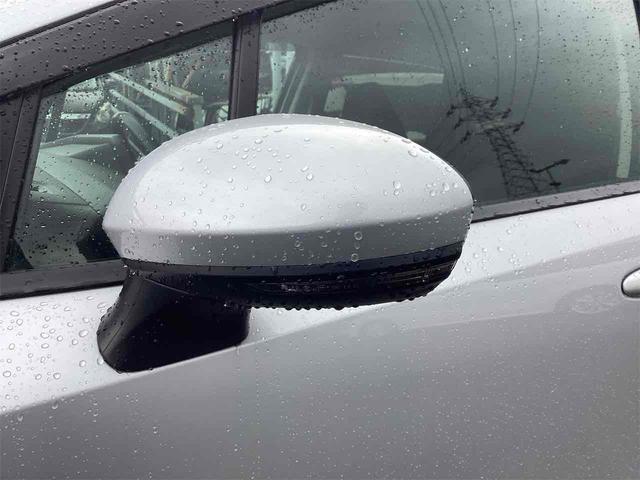 日産 ノート 24枚目