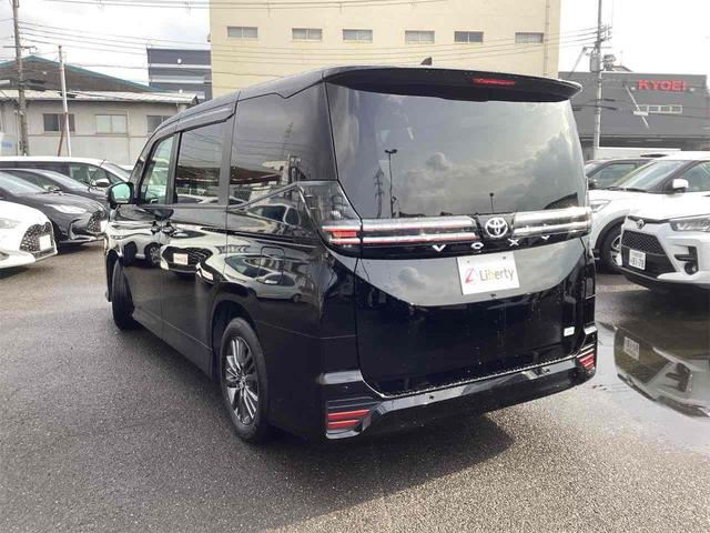 トヨタ ヴォクシー 20枚目