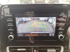 バックカメラ装備。駐車が苦手な方には欠かせません。 3