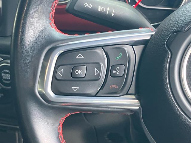 ジープ・ラングラーアンリミテッド ルビコン スミッティビルド ディフェンダーラック サイドステップ BESTOPサンライダー スタッドレスタイヤ付 純正ハードトップ積み込み ブラックレザーシート 純正ナビ バックカメラ サイドカメラ ドラレコ(35枚目)