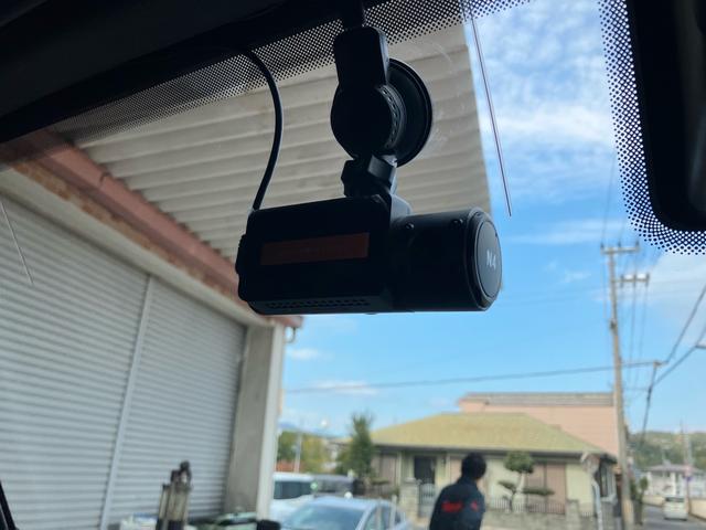 ジープ・ラングラーアンリミテッド ルビコン スミッティビルド ディフェンダーラック サイドステップ BESTOPサンライダー スタッドレスタイヤ付 純正ハードトップ積み込み ブラックレザーシート 純正ナビ バックカメラ サイドカメラ ドラレコ(43枚目)