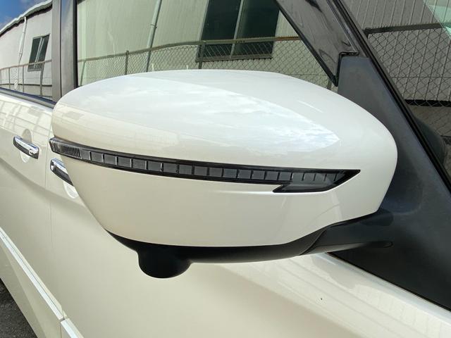 セレナ ｅ－パワー　ハイウェイスターＶ　プロパイロット　ハイブリットハイウェスター　両側電動スライドドア　ハンズフリーオートスライドドア　ハーフバックドア　安全運転支援機能（13枚目）