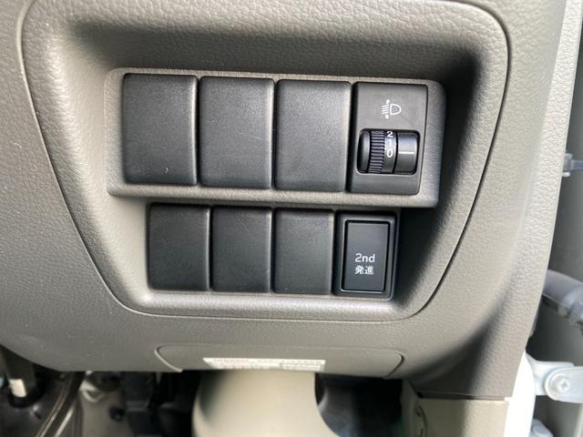 NV100クリッパーバン 両側スライドドア ベンチシート ETC 純正ラジオ(16枚目)