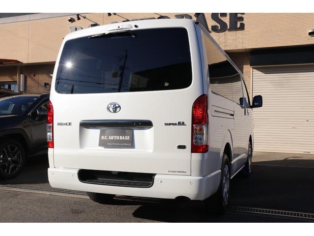 ハイエースバン ロングスーパーGL ダークプライムS 20周年記念特別仕様車 登録済未使用車 パノラミックビューモニター デジタルインナーミラー 両側オートスライドドア LEDヘッドランプ LEDフォグランプ リヤクーラー&リヤヒーター スマートキー(11枚目)