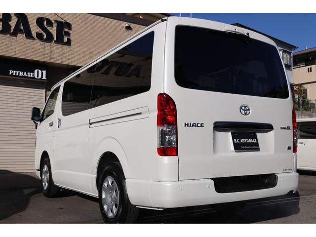 ハイエースバン ロングスーパーGL ダークプライムS 20周年記念特別仕様車 登録済未使用車 パノラミックビューモニター デジタルインナーミラー 両側オートスライドドア LEDヘッドランプ LEDフォグランプ リヤクーラー&リヤヒーター スマートキー(13枚目)