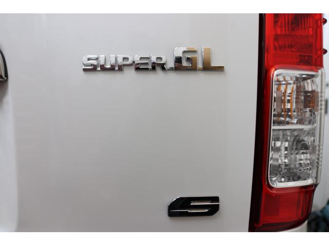 ハイエースバン ロングスーパーGL ダークプライムS 20周年記念特別仕様車 登録済未使用車 パノラミックビューモニター デジタルインナーミラー 両側オートスライドドア LEDヘッドランプ LEDフォグランプ リヤクーラー&リヤヒーター スマートキー(18枚目)