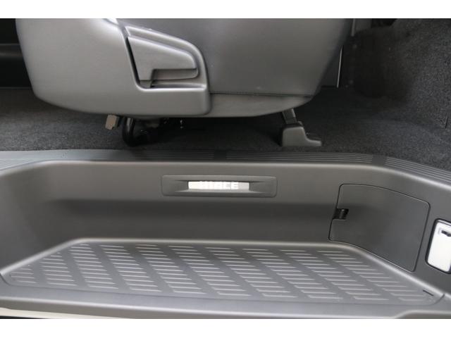 ハイエースバン ロングスーパーGL ダークプライムS 20周年記念特別仕様車 登録済未使用車 パノラミックビューモニター デジタルインナーミラー 両側オートスライドドア LEDヘッドランプ LEDフォグランプ リヤクーラー&リヤヒーター スマートキー(38枚目)