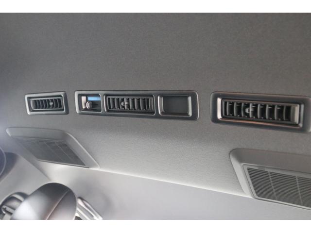 ハイエースバン ロングスーパーGL ダークプライムS 20周年記念特別仕様車 登録済未使用車 パノラミックビューモニター デジタルインナーミラー 両側オートスライドドア LEDヘッドランプ LEDフォグランプ リヤクーラー&リヤヒーター スマートキー(39枚目)