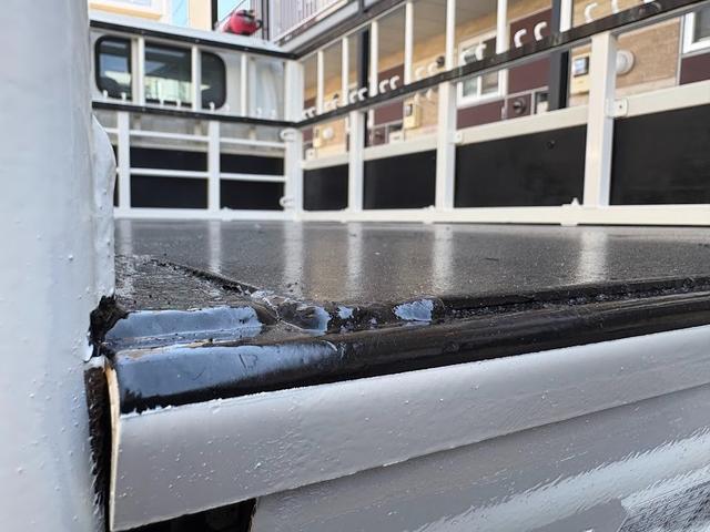 タイタントラック 10尺 垂直パワーゲート付き 積載3トン Pレンジ付きオートマ 荷台鉄板 荷台加工物(取り外し可) 高床 荷台仕上げ済み メッキパーツ ETC付き エルフOEM 新明和(18枚目)