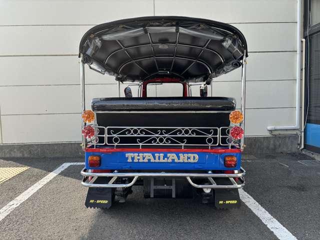 タイその他 トゥクトゥク　ＥＴ４　トゥクトゥク　ＥＴ４　オートマチック　４人乗り　６６０ｃｃ　未登録　新車　普通免許で運転可能　ロールバー付き（7枚目）