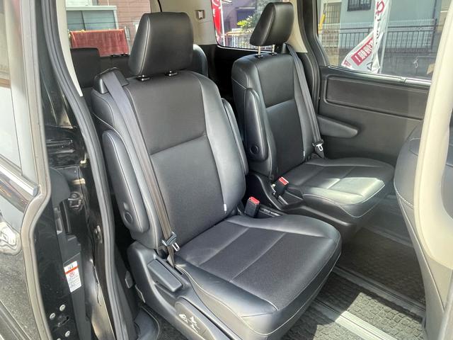 エスクァイア ハイブリッドＧｉ　ユーザー買取車　純正ＳＤナビ　フルセグＴＶ　バックモニター　両側パワースライドドア　後席モニター　シートヒーター　クルーズコントロール　雹害車（21枚目）