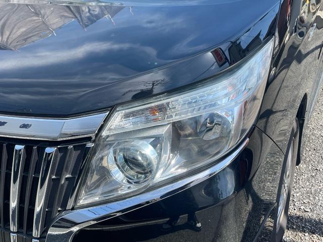 エスクァイア ハイブリッドＧｉ　ユーザー買取車　純正ＳＤナビ　フルセグＴＶ　バックモニター　両側パワースライドドア　後席モニター　シートヒーター　クルーズコントロール　雹害車（32枚目）