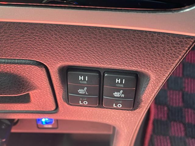エスクァイア ハイブリッドＧｉ　ユーザー買取車　純正ＳＤナビ　フルセグＴＶ　バックモニター　両側パワースライドドア　後席モニター　シートヒーター　クルーズコントロール　雹害車（46枚目）