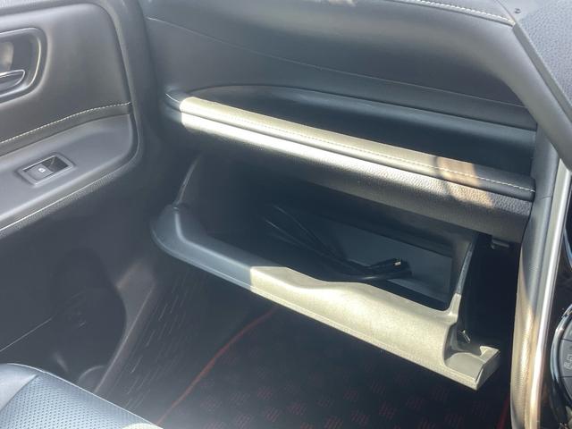 エスクァイア ハイブリッドＧｉ　ユーザー買取車　純正ＳＤナビ　フルセグＴＶ　バックモニター　両側パワースライドドア　後席モニター　シートヒーター　クルーズコントロール　雹害車（48枚目）