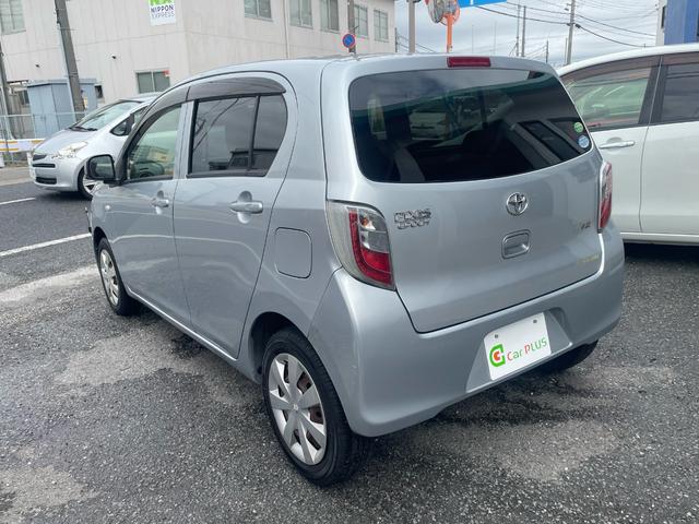 ピクシスエポック Ｘ　ユーザー買取車　純正メモリーナビ　ワンセグＴＶ　アイドリングストップ　キーレス　電動格納ミラー（10枚目）