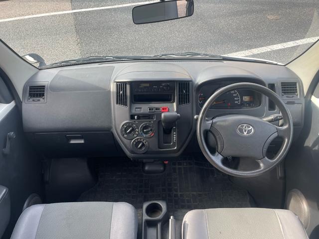 TOYOTA TOWNACE VAN DX