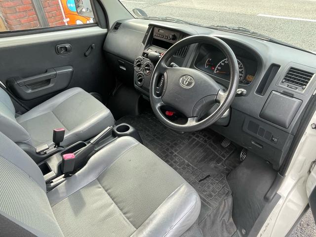 TOYOTA TOWNACE VAN DX