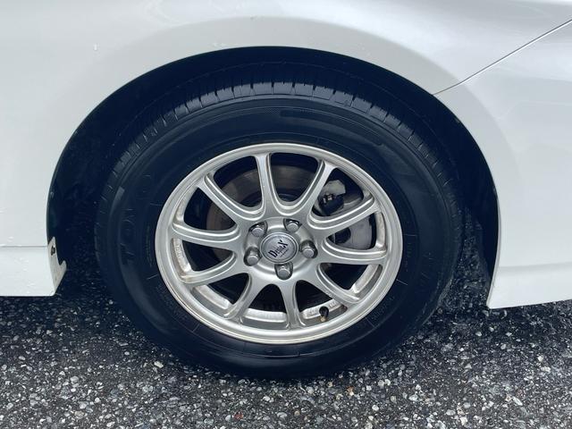 プリウス S ユーザー買取車 純正ナビ ワンセグTV CD DVD バックモニター スマートキー シートヒーター オートエアコン 電動格納ミラー 車検令和9年8月(46枚目)