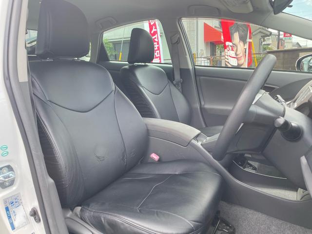 プリウス S ユーザー買取車 純正ナビ ワンセグTV CD DVD バックモニター スマートキー シートヒーター オートエアコン 電動格納ミラー 車検令和9年8月(63枚目)