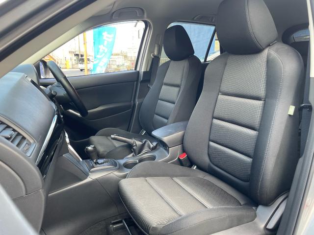 ＣＸ－５ ＸＤ　雹害車　ユーザー買取車　純正メモリーナビ　ＤＶＤ　Ｂｌｕｅｔｏｏｔｈ　バックモニター　スマートキー　クルーズコントロール　オートエアコン　電動格納ミラー　ディーゼル　車検令和９年８月まで（19枚目）