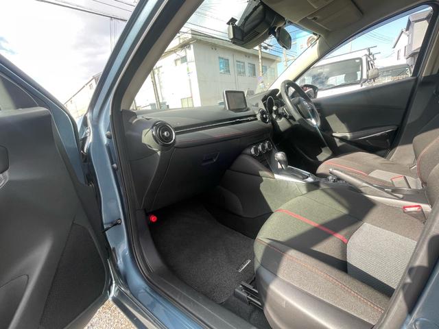 デミオ ＸＤツーリング　スマートキー　クルーズコントロール　アイドリングストップ　ヘッドアップディスプレイ　オートライト　オートエアコン新規車検２年付　１２ヶ月点検整備付（18枚目）