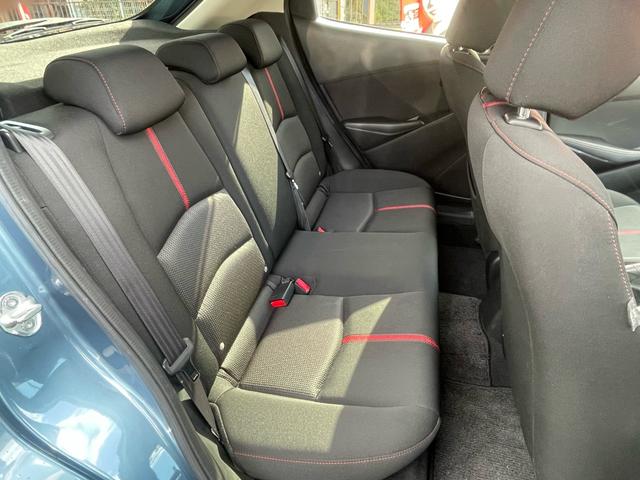 デミオ ＸＤツーリング　スマートキー　クルーズコントロール　アイドリングストップ　ヘッドアップディスプレイ　オートライト　オートエアコン新規車検２年付　１２ヶ月点検整備付（19枚目）