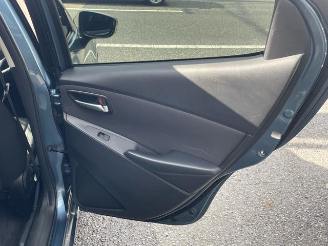 デミオ ＸＤツーリング　スマートキー　クルーズコントロール　アイドリングストップ　ヘッドアップディスプレイ　オートライト　オートエアコン新規車検２年付　１２ヶ月点検整備付（30枚目）