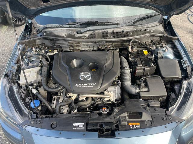 デミオ ＸＤツーリング　スマートキー　クルーズコントロール　アイドリングストップ　ヘッドアップディスプレイ　オートライト　オートエアコン新規車検２年付　１２ヶ月点検整備付（50枚目）