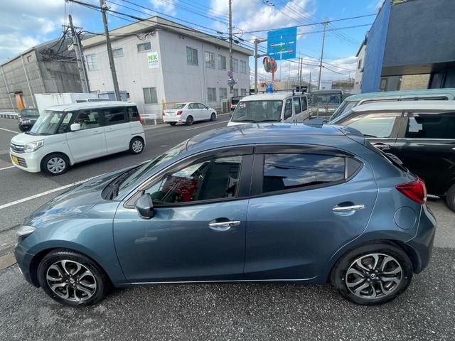 デミオ ＸＤツーリング　スマートキー　クルーズコントロール　アイドリングストップ　ヘッドアップディスプレイ　オートライト　オートエアコン新規車検２年付　１２ヶ月点検整備付（56枚目）