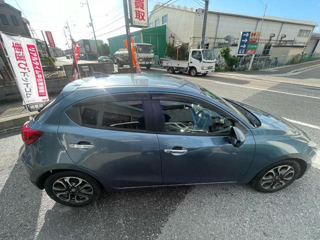 デミオ ＸＤツーリング　スマートキー　クルーズコントロール　アイドリングストップ　ヘッドアップディスプレイ　オートライト　オートエアコン新規車検２年付　１２ヶ月点検整備付（60枚目）