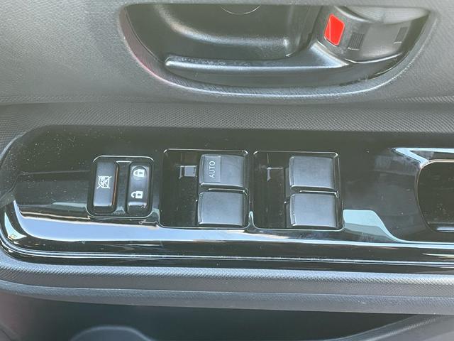 アクア Sスタイルブラック 雹害車 ユーザー買取車 メモリーナビ バックカメラ フルセグTV スマートキー 衝突被害軽減ブレーキ 新規車検2年 12ヶ月点検整備付(72枚目)