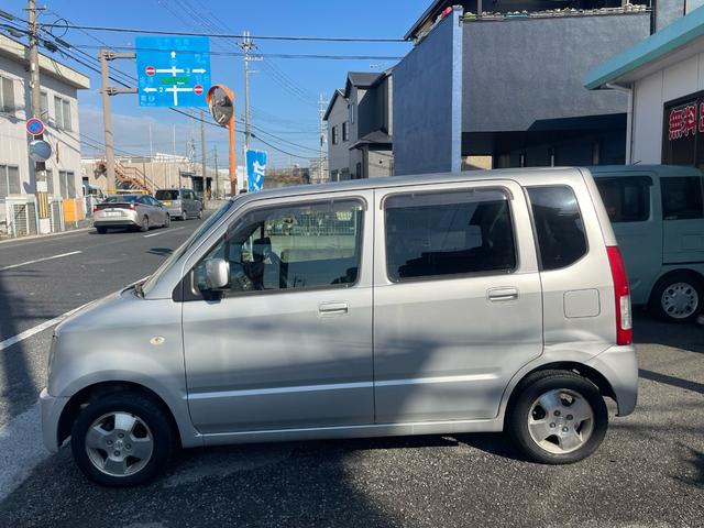 ワゴンＲ ＦＸ　雹害車　ユーザー買取車　キーレス　ＣＤオーディオ　パワーウインドウ　電動格納ミラー　車検令和８年６月迄（9枚目）