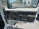 ＳＤＸ　運転席エアバック　パワーステアリング　ラジオＦＭ　／ＡＭ　三方開　スペアタイヤ　荷台灯　積載量３５０ｋｇ　５速ミッション車（28枚目）
