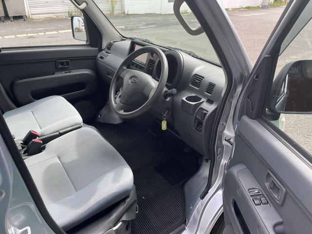 ハイゼットカーゴ ＤＸ　社外ナビ・ＥＴＣ・バックソナー（9枚目）