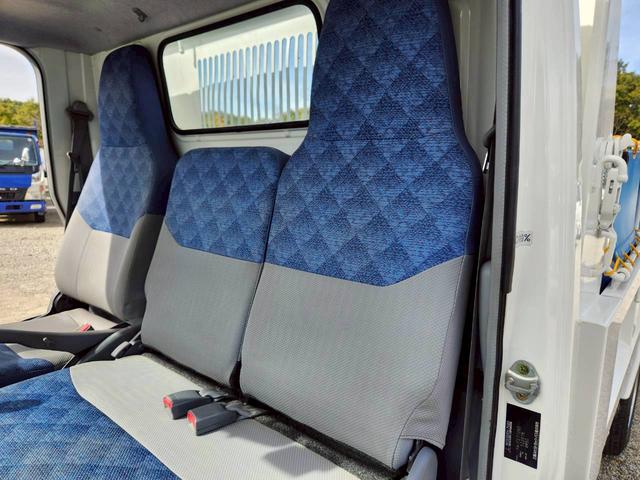 キャンター ２．９５ｔ　高床　強化ダンプ　最大積載量２９５０ｋｇ　５ＭＴ　１４０ＰＳ　ターボ車　左電格ミラー　ＥＴＣ　三方開　ピン差し　あゆみ掛け　新明和製　マフラー焼きなし　アドブルー不要　　左電格ミラー　　Ｎｏ．１０２５（40枚目）