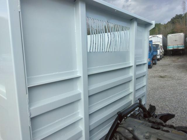 キャンター ダンプ　深ダンプ　土砂禁　予備検査Ｒ８年１月１５日　最大積載量３，０００ｋｇ　５ＭＴ　ターボ車　ＥＴＣ　リア観音扉　新明和　アドブルー不要　低床　荷台内寸（Ｌ３００／Ｗ１５９／Ｈ１１０）　Ｎｏ．１０２６（23枚目）