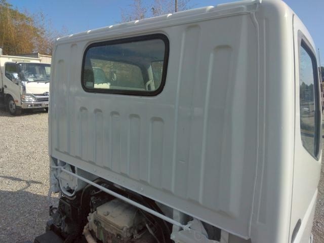 キャンター ダンプ　深ダンプ　土砂禁　予備検査Ｒ８年１月１５日　最大積載量３，０００ｋｇ　５ＭＴ　ターボ車　ＥＴＣ　リア観音扉　新明和　アドブルー不要　低床　荷台内寸（Ｌ３００／Ｗ１５９／Ｈ１１０）　Ｎｏ．１０２６（24枚目）