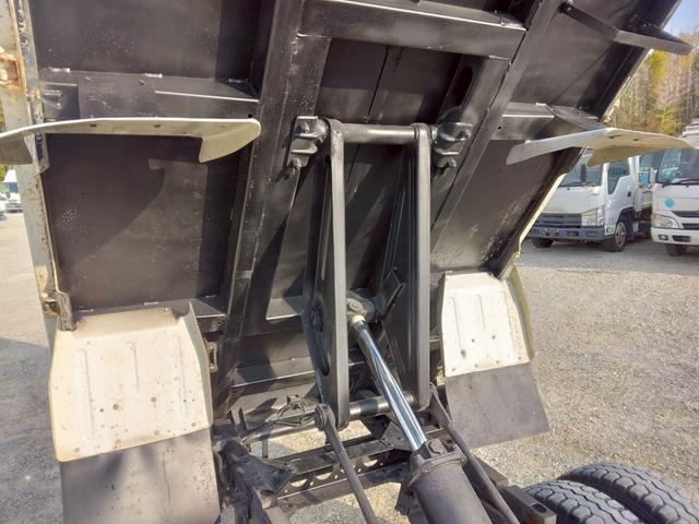 エルフトラック 　３ｔ　低床　強化ダンプ　最大積載量３，０００ｋｇ　６ＭＴ　左電格ミラー　坂道発進補助装置　三方開　ＥＴＣ　ピン差し　新明和　荷台内寸（Ｌ３０５／Ｗ１５９／Ｈ３７）　アドブルー不要　Ｎｏ．１０２９（43枚目）