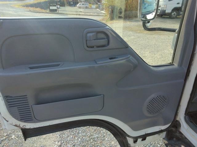 エルフトラック 　３ｔ　低床　強化ダンプ　最大積載量３，０００ｋｇ　６ＭＴ　左電格ミラー　坂道発進補助装置　三方開　ＥＴＣ　ピン差し　新明和　荷台内寸（Ｌ３０５／Ｗ１５９／Ｈ３７）　アドブルー不要　Ｎｏ．１０２９（47枚目）