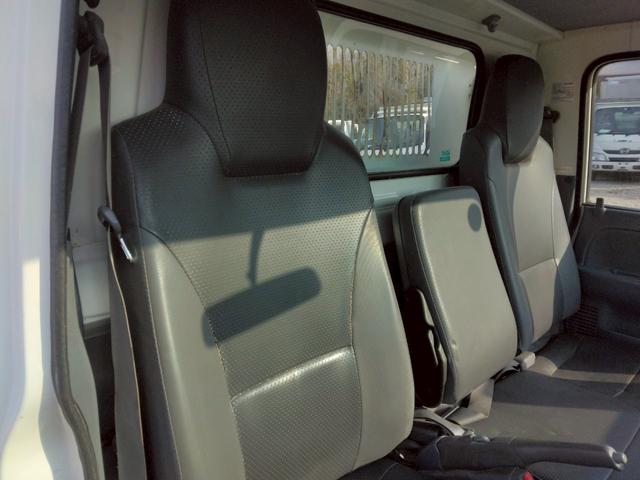 エルフトラック 　３ｔ　低床　強化ダンプ　最大積載量３，０００ｋｇ　６ＭＴ　左電格ミラー　坂道発進補助装置　三方開　ＥＴＣ　ピン差し　新明和　荷台内寸（Ｌ３０５／Ｗ１５９／Ｈ３７）　アドブルー不要　Ｎｏ．１０２９（48枚目）