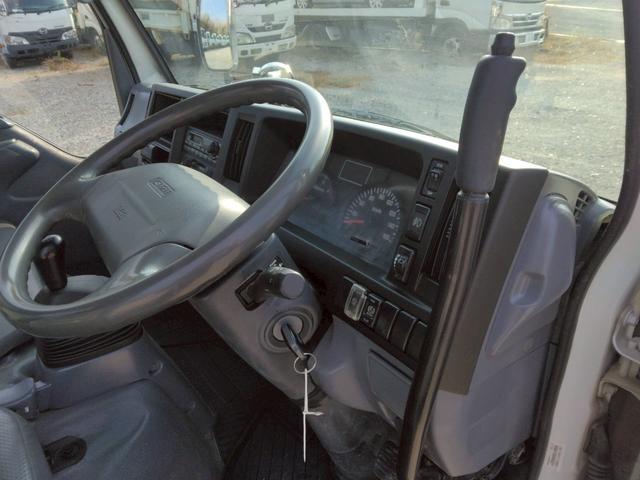 エルフトラック 　３ｔ　低床　強化ダンプ　最大積載量３，０００ｋｇ　６ＭＴ　左電格ミラー　坂道発進補助装置　三方開　ＥＴＣ　ピン差し　新明和　荷台内寸（Ｌ３０５／Ｗ１５９／Ｈ３７）　アドブルー不要　Ｎｏ．１０２９（54枚目）