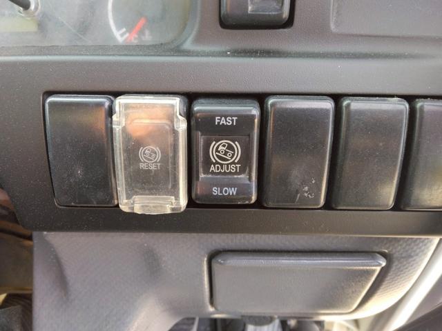 エルフトラック 　３ｔ　低床　強化ダンプ　最大積載量３，０００ｋｇ　６ＭＴ　左電格ミラー　坂道発進補助装置　三方開　ＥＴＣ　ピン差し　新明和　荷台内寸（Ｌ３０５／Ｗ１５９／Ｈ３７）　アドブルー不要　Ｎｏ．１０２９（60枚目）