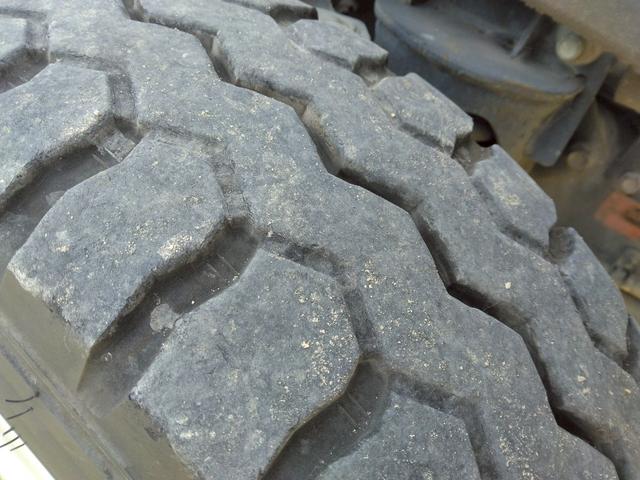 エルフトラック 　３ｔ　低床　強化ダンプ　最大積載量３，０００ｋｇ　６ＭＴ　左電格ミラー　坂道発進補助装置　三方開　ＥＴＣ　ピン差し　新明和　荷台内寸（Ｌ３０５／Ｗ１５９／Ｈ３７）　アドブルー不要　Ｎｏ．１０２９（70枚目）