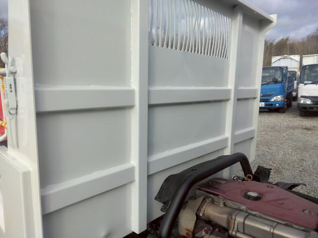 デュトロ 　最大積載量３，０００ｋｇ　強化ダンプ　Ｌゲート　Ｆゲート　低床　５ＭＴ　１５０ＰＳ　ターボ車　左電格ミラー　ＥＴＣ　アドブルー不要　荷台内寸（Ｌ２８７／Ｗ１５９／Ｈ３７）　Ｎｏ．１０３８（24枚目）