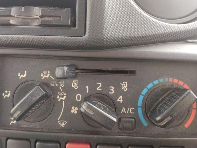 デュトロ 　最大積載量３，０００ｋｇ　強化ダンプ　Ｌゲート　Ｆゲート　低床　５ＭＴ　１５０ＰＳ　ターボ車　左電格ミラー　ＥＴＣ　アドブルー不要　荷台内寸（Ｌ２８７／Ｗ１５９／Ｈ３７）　Ｎｏ．１０３８（56枚目）