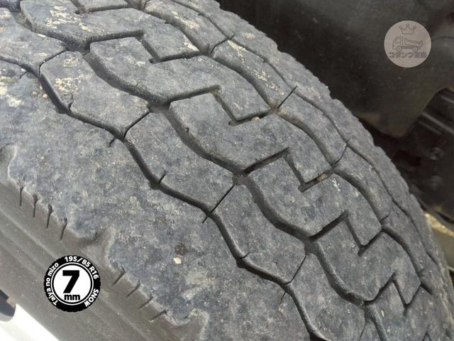 デュトロ 　最大積載量３，０００ｋｇ　強化ダンプ　Ｌゲート　Ｆゲート　低床　５ＭＴ　１５０ＰＳ　ターボ車　左電格ミラー　ＥＴＣ　アドブルー不要　荷台内寸（Ｌ２８７／Ｗ１５９／Ｈ３７）　Ｎｏ．１０３８（66枚目）