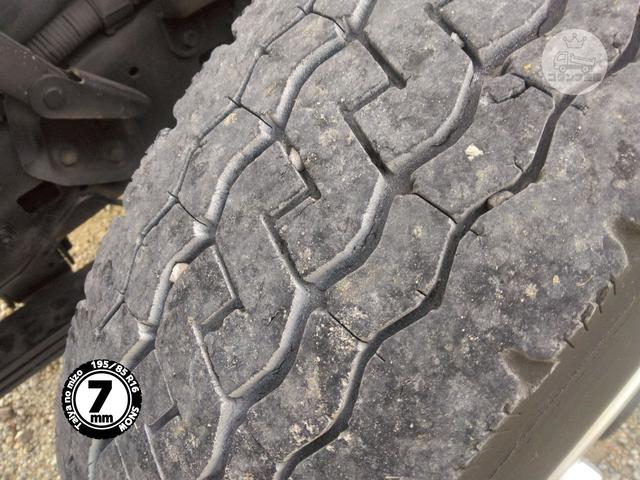 デュトロ 　最大積載量３，０００ｋｇ　強化ダンプ　Ｌゲート　Ｆゲート　低床　５ＭＴ　１５０ＰＳ　ターボ車　左電格ミラー　ＥＴＣ　アドブルー不要　荷台内寸（Ｌ２８７／Ｗ１５９／Ｈ３７）　Ｎｏ．１０３８（68枚目）