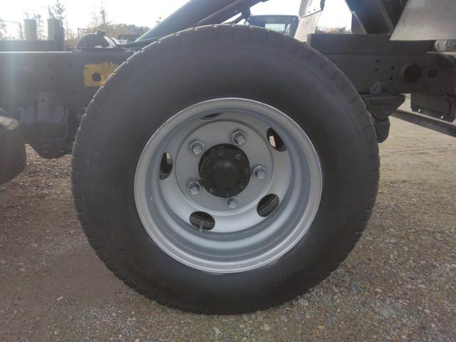 デュトロ 　最大積載量３，０００ｋｇ　強化ダンプ　Ｌゲート　Ｆゲート　低床　５ＭＴ　１５０ＰＳ　ターボ車　左電格ミラー　ＥＴＣ　アドブルー不要　荷台内寸（Ｌ２８７／Ｗ１５９／Ｈ３７）　Ｎｏ．１０３８（71枚目）