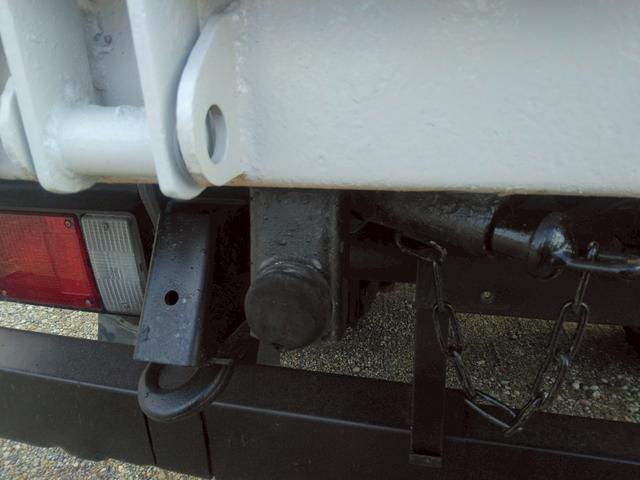 エルフトラック 　３ｔ　低床　ダンプ　最大積載量３，０００ｋｇ　６ＭＴ　１５０ＰＳ　ターボ車　左電格ミラー　坂道発進補助装置　ＥＴＣ　アドブルー不要　新明和製　Ｎｏ．１０３９（31枚目）